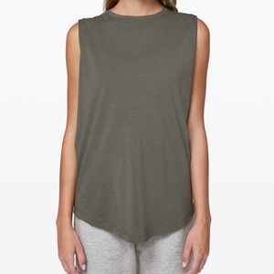 Lululemon Brunswick muscle tank grey sage